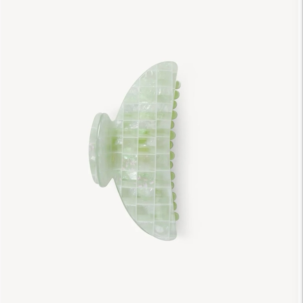 Machete Midi Heirloom Claw in Mint Shell Checker